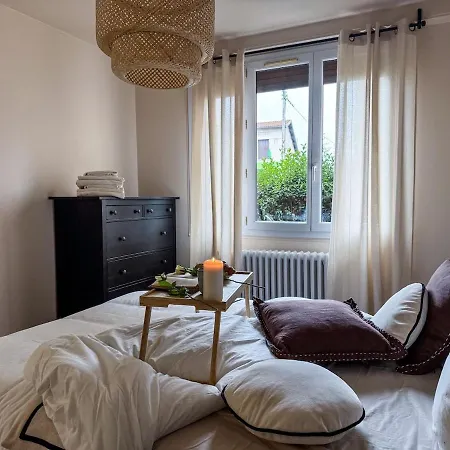 Cachet Au Coeur De Apartment *